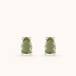 Earring in sterling silver with kiwi green Diaspore, front view