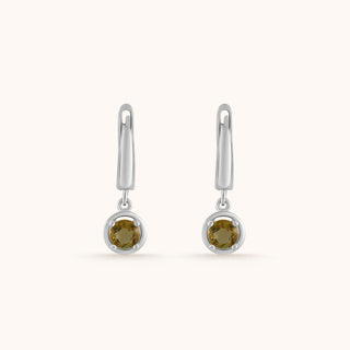 Earring in sterling silver with champagne yellow Diaspore, side view