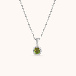 Necklace in sterling silver with kiwi green Diaspore, front view