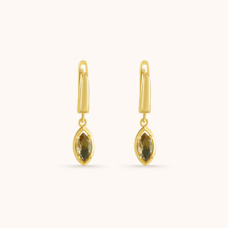 Earring in gold-plated sterling silver with champagne yellow Diaspore, front view