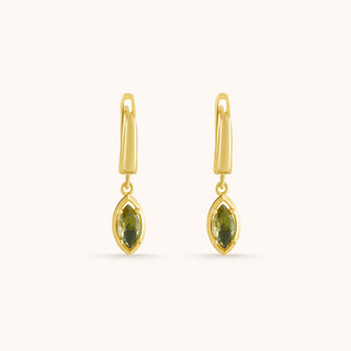 Earring in gold-plated sterling silver with kiwi green Diaspore, front view