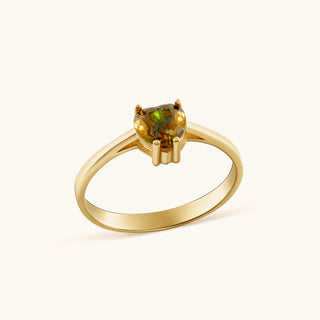 Ring in gold-plated sterling silver with champagne yellow Diaspore, side view