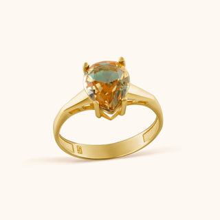 Ring in gold-plated sterling silver with champagne yellow Diaspore, side view