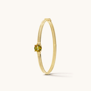 Bangle in gold-plated sterling silver with champagne yellow Diaspore, upright view