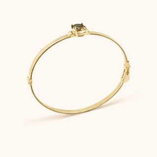 Bangle in gold-plated sterling silver with champagne yellow Diaspore, side view