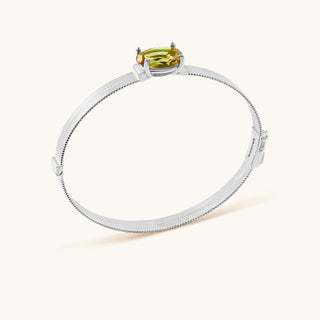 Bangle in sterling silver with kiwi green Diaspore, side view