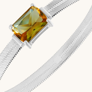 Bangle in sterling silver with champagne yellow Diaspore, close-up detail
