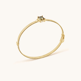 Bangle in gold-plated sterling silver with champagne yellow Diaspore, side view