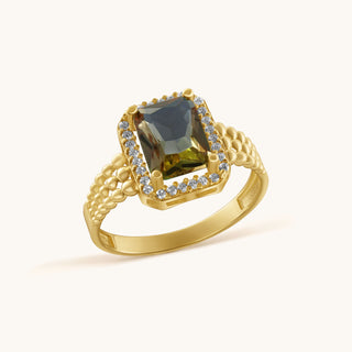 Ring in gold-plated sterling silver with champagne yellow Diaspore, side view