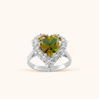 Ring in sterling silver with champagne yellow Diaspore, side view