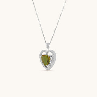 Necklace in sterling silver with kiwi green Diaspore, side view
