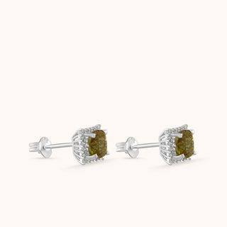 Earring in sterling silver with champagne yellow Diaspore, side view