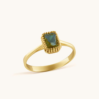 Ring in gold-plated sterling silver with champagne yellow Diaspore, side view