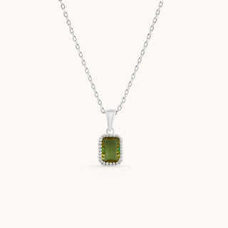 Necklace in sterling silver with kiwi green Diaspore, front view