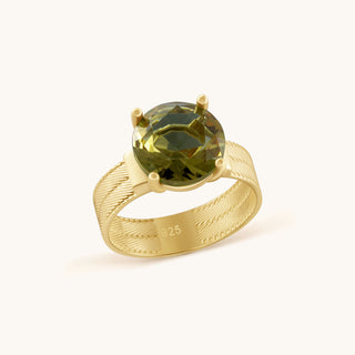 Ring in gold-plated sterling silver with kiwi green Diaspore, side view