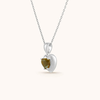 Necklace in sterling silver with champagne yellow Diaspore, side view