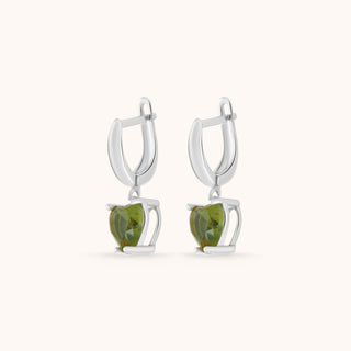 Earring in sterling silver with kiwi green Diaspore, side view
