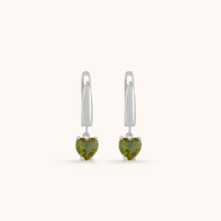 Earring in sterling silver with kiwi green Diaspore, side view