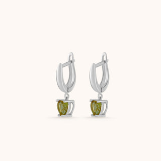 Earring in sterling silver with kiwi green Diaspore, side view