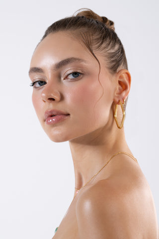 Small Huggie Gold Earrings - Earrings - Womuse | Fine Jewelry